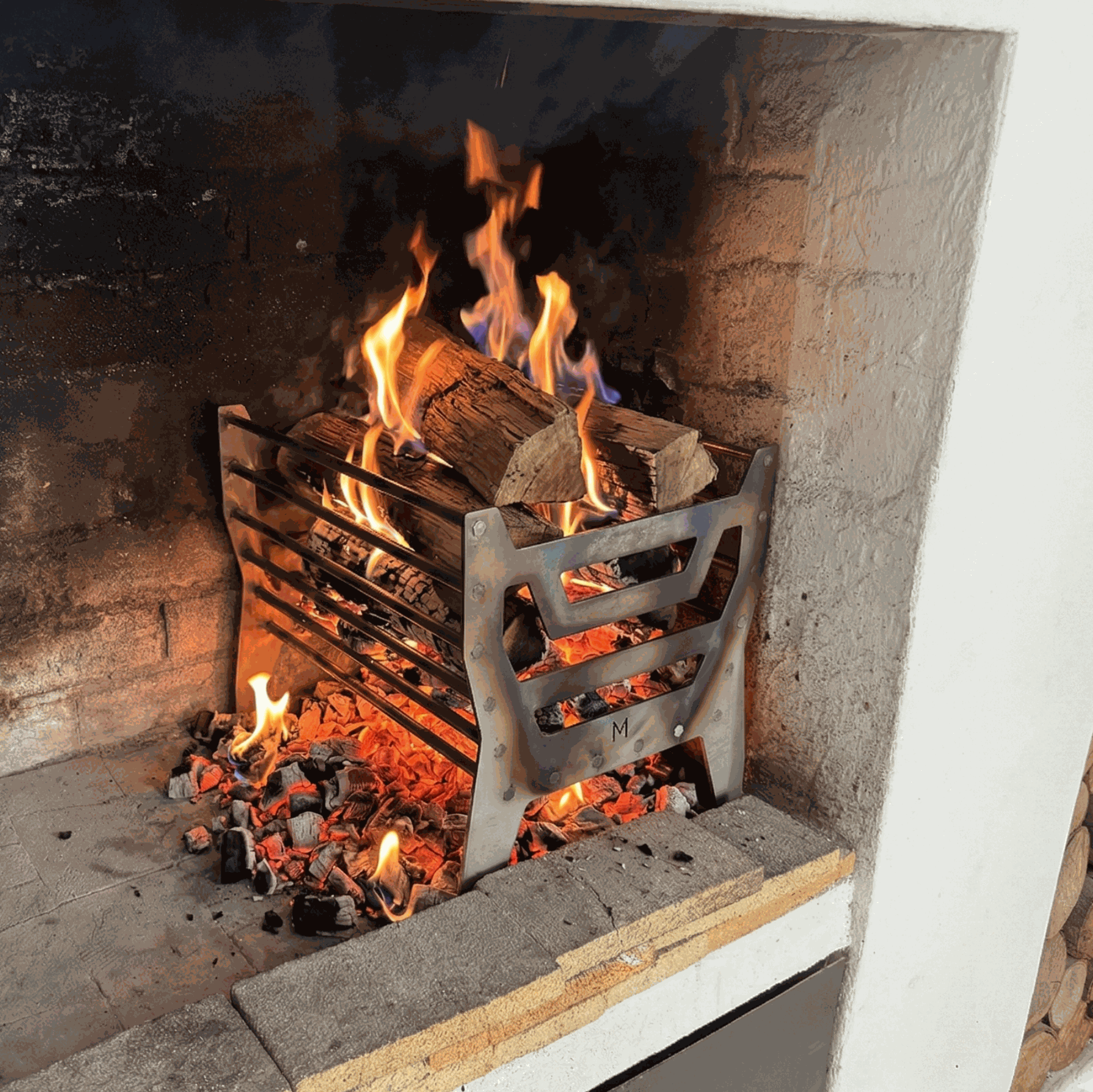 Heavy-duty stainless steel coal maker for efficient charcoal burning and fireplace protection